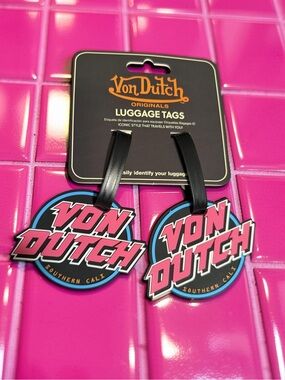 Von Dutch NWT Originals Pink & Blue Von Dutch Logo Luggage Tags (Pair)